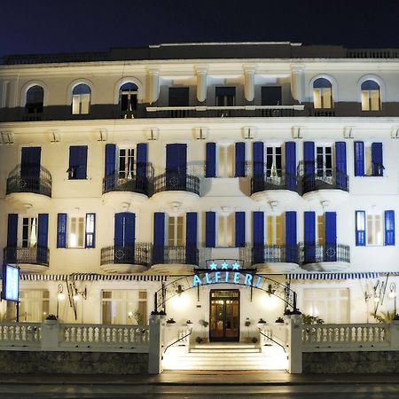 Hotel Alfieri Alassio Exterior photo