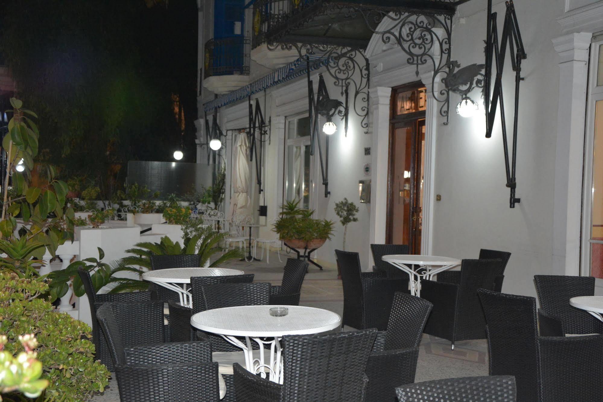 Hotel Alfieri Alassio Exterior photo