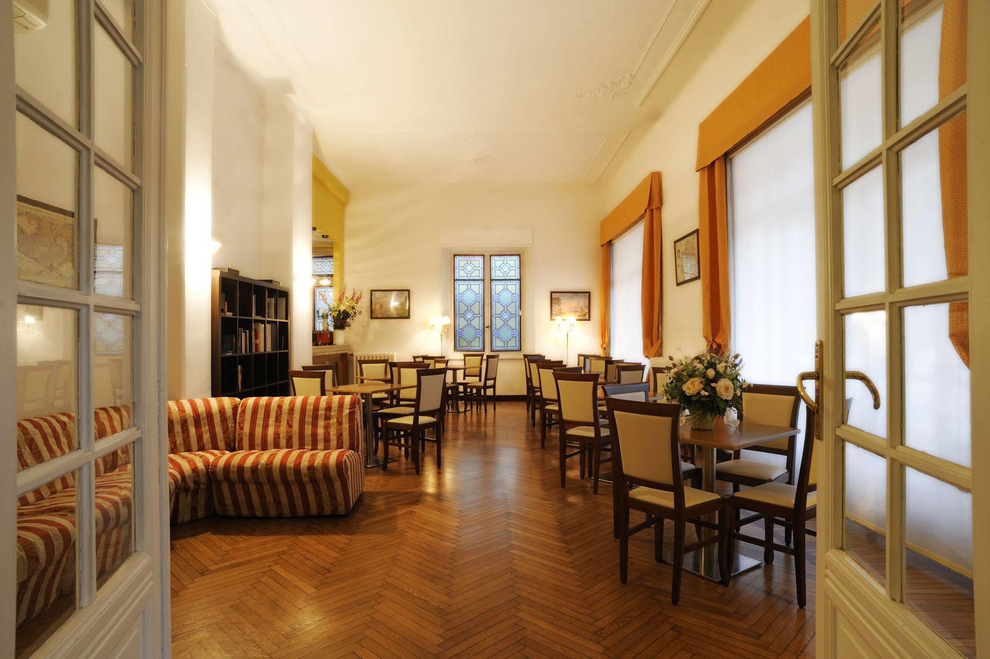 Hotel Alfieri Alassio Exterior photo